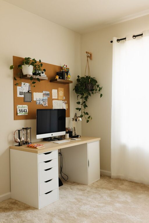 Consejos prácticos para organizar un espacio de trabajo en casa eficiente y cómodo